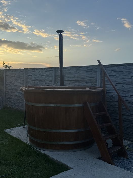 Vand/ schimb cu diverse ciubar 6 persoane in Giroc