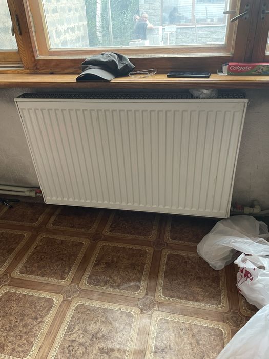 Срочно продается шесть батарей