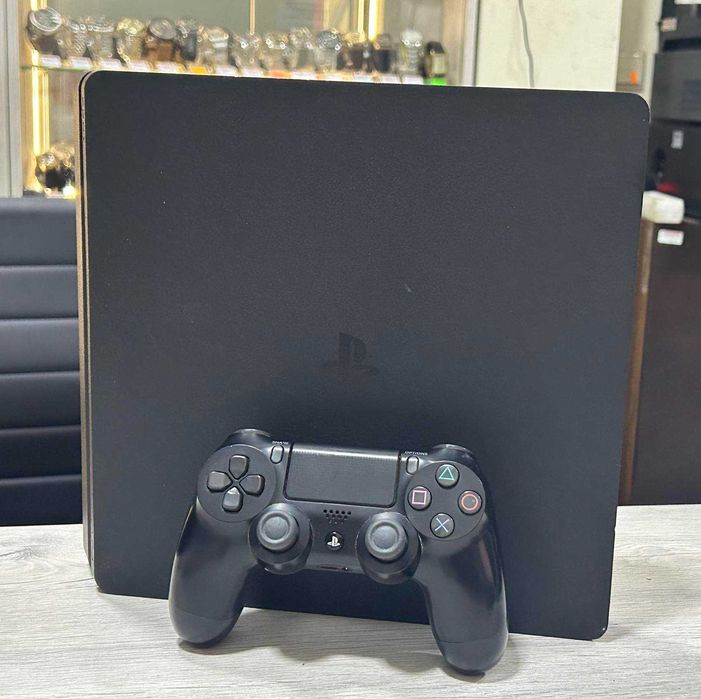 PlayStation 4 Slim 500GB  PS4