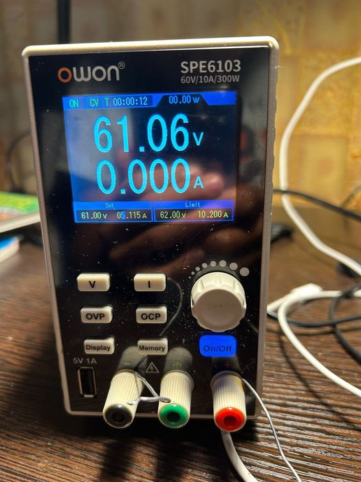 Лабораторный блок питания