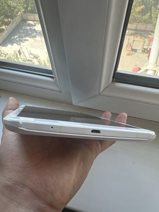 Планшет LG G Pad