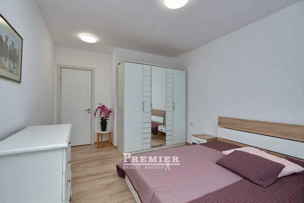 Продава се Тристаен апартамент в Бургас, Акациите - 100 кв.м за 661 €/кв.м - Снимка #10