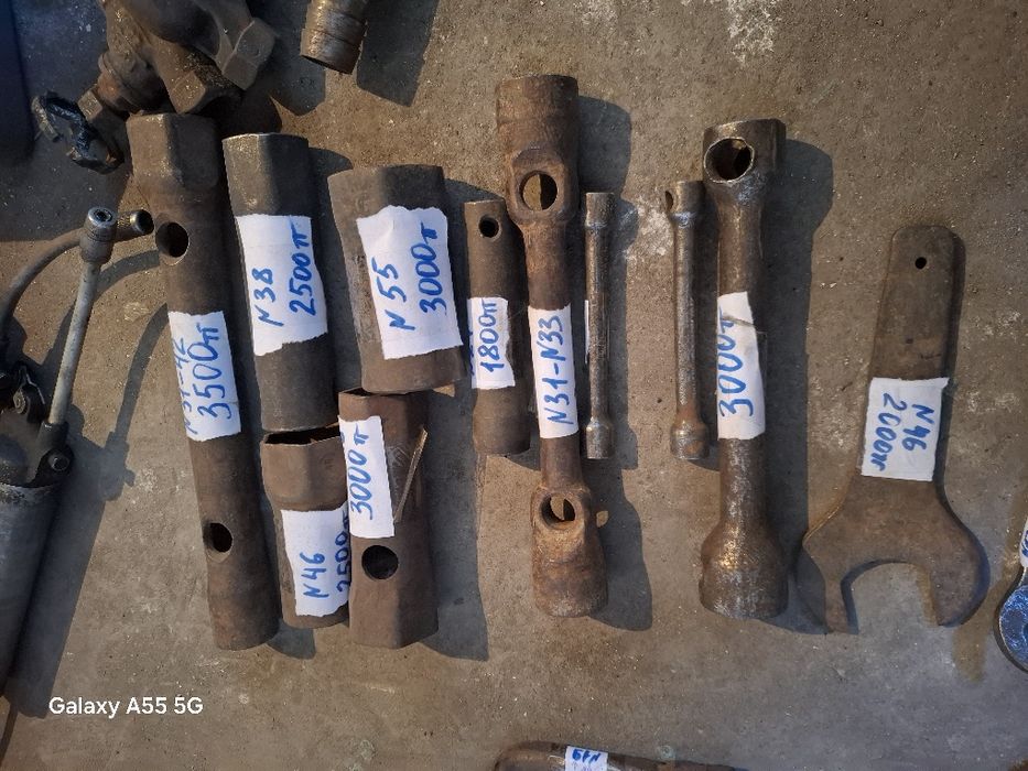 Продается разные запчасти