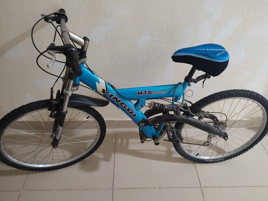 Продам спортивный велосипед.