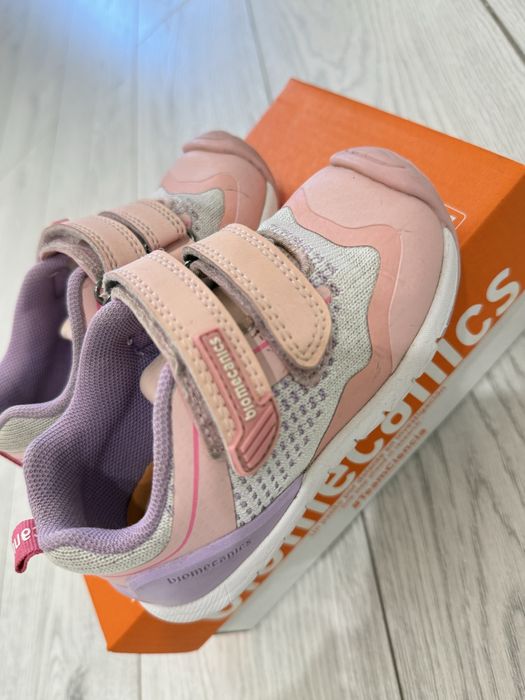 Обувь для девочки