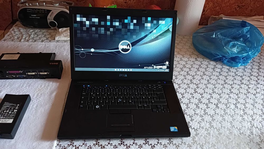 laptop Dell  Latitude E 6150 ,6420