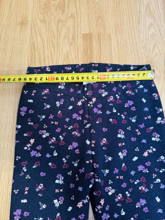 2 pantaloni s’Oliver marime 128