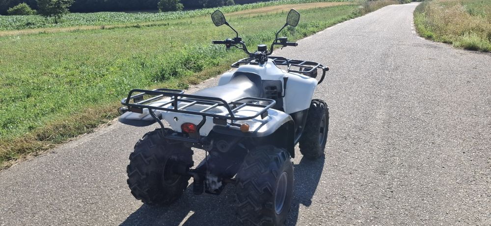 Vând atv linhai 300 cc 2x4