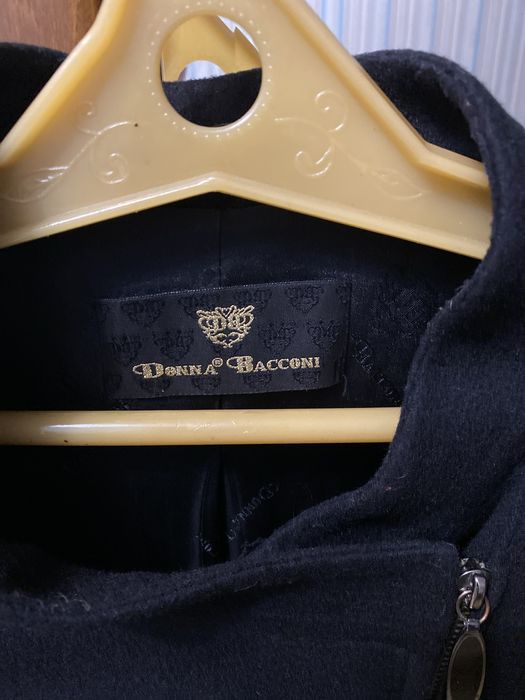 Продам пальто итальянское