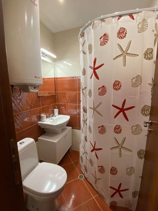 Дава се под наем Двустаен апартамент в Варна, ЖП Гара - 60 кв.м за 550 € - Снимка #12