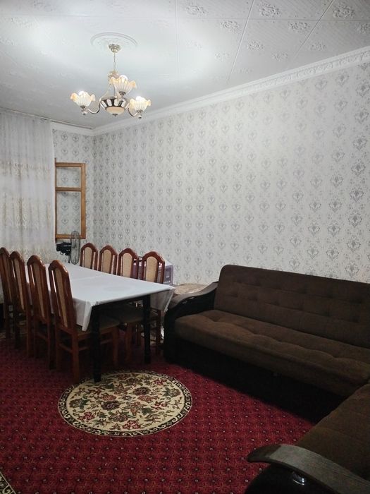 Продаётся 3комнатная квартира , 4этаж,9микрорайон по середине,не торце