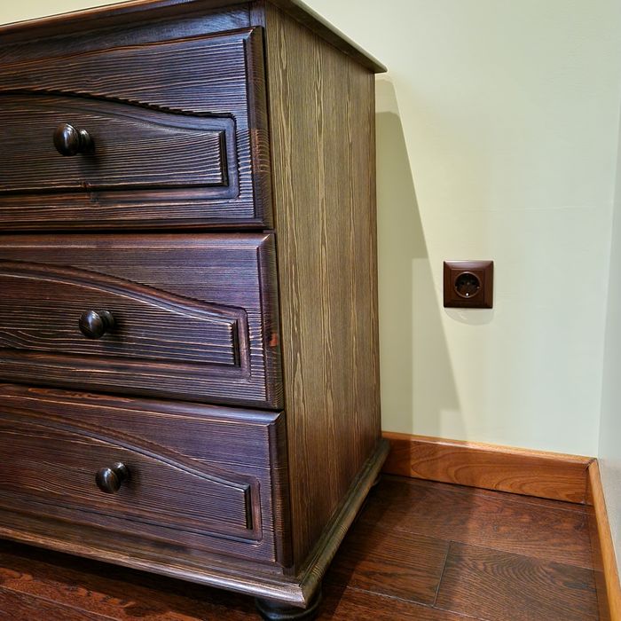 Комод из натурального дерева