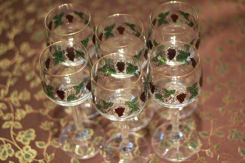 Винтажные фужеры "Виноград" тонкое богемское стекло. Комплект 6 штук