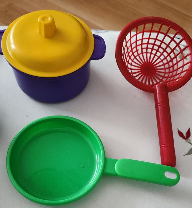 Игрушки продам за  все 2000