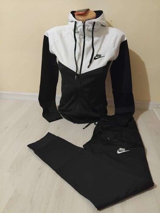 Treninguri barbati Adidas si Nike de primavara.
