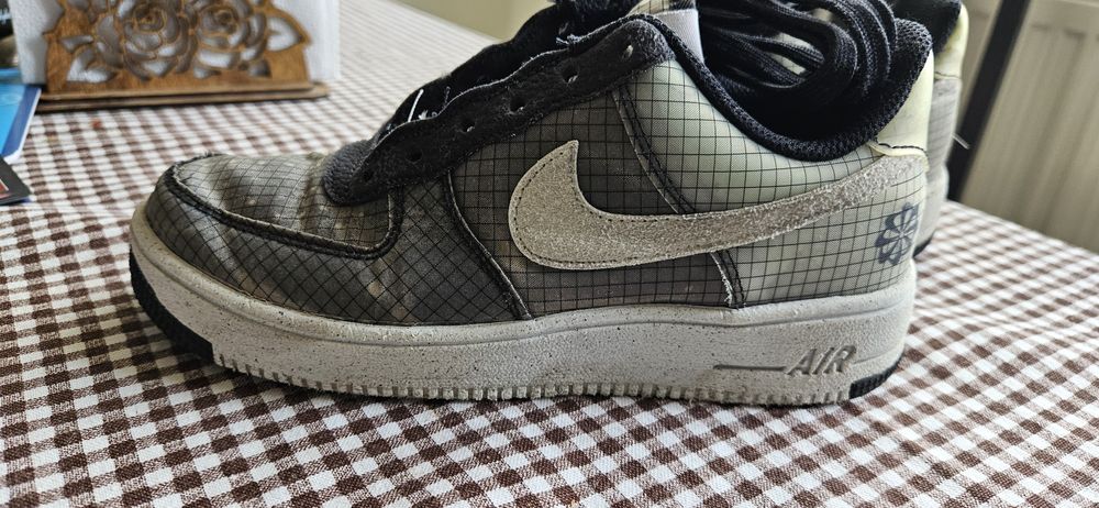 Маратонки NIKE модел DC9326