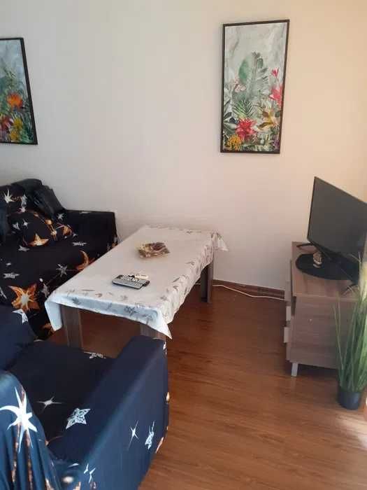 Дава се под наем Едностаен апартамент в Свети Влас - 45 кв.м за 102 € - Снимка #2