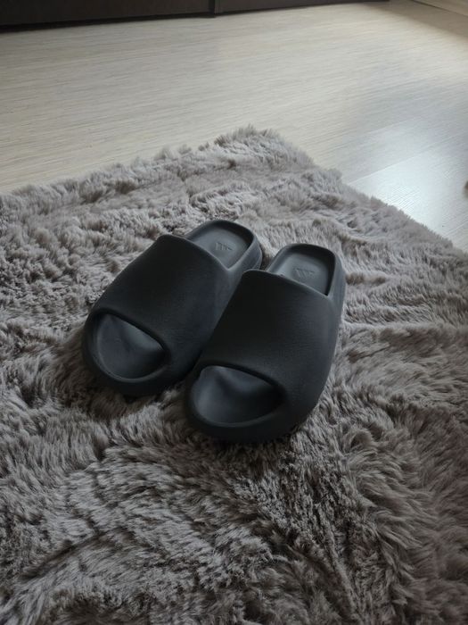 Чехли Adidas Yaezi