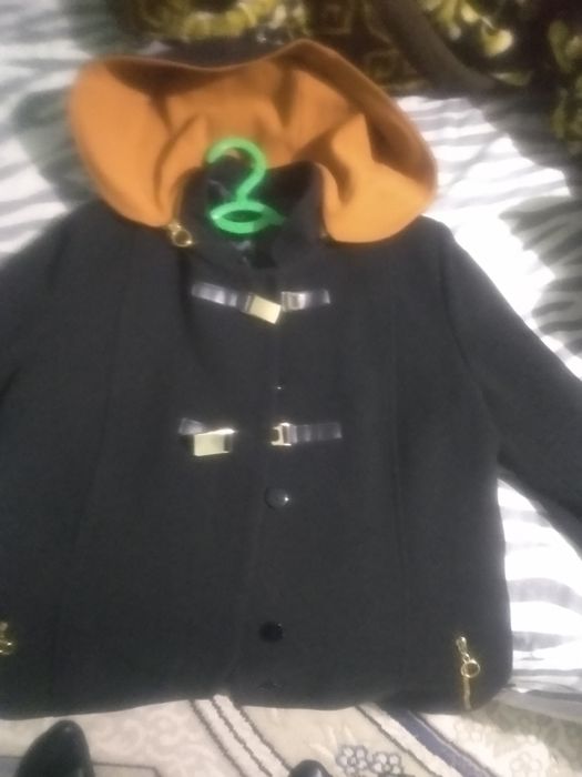 женское платье..