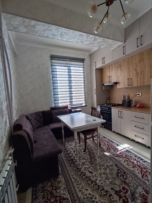 Сдаётся 2 комнатная квартира,район  5/1