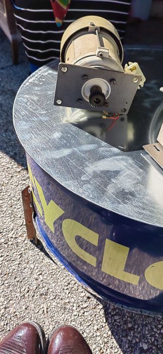 Продавам ел мотор в отлично състояние