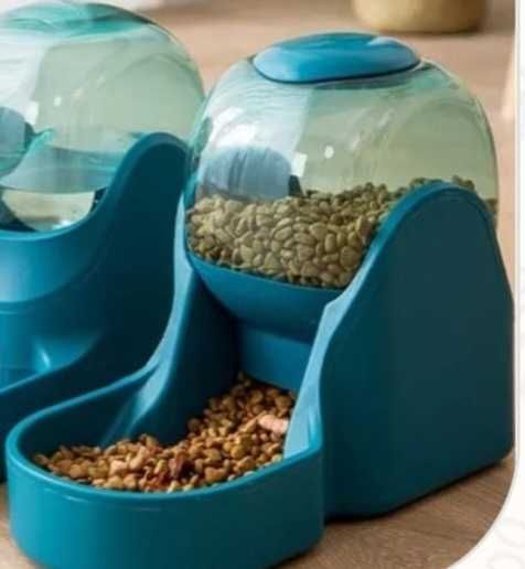 Alimentator  dispenser apa sau hrana animale mare 3,8 L NOU