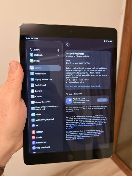 iPad Gen 9 (2021) - 64GB, Wi-Fi, 3 huse + tastatura+ pen