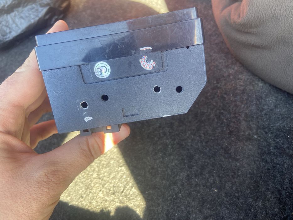 Продам мангнитафон