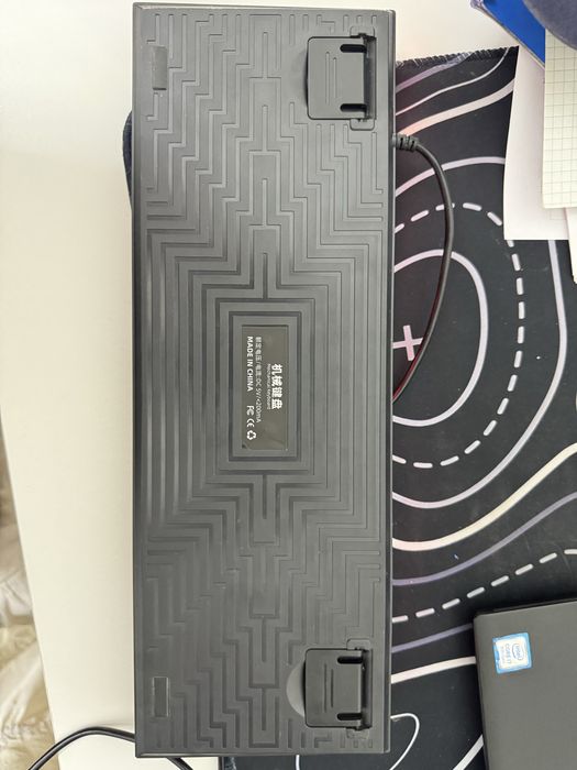 проводной клавиатура