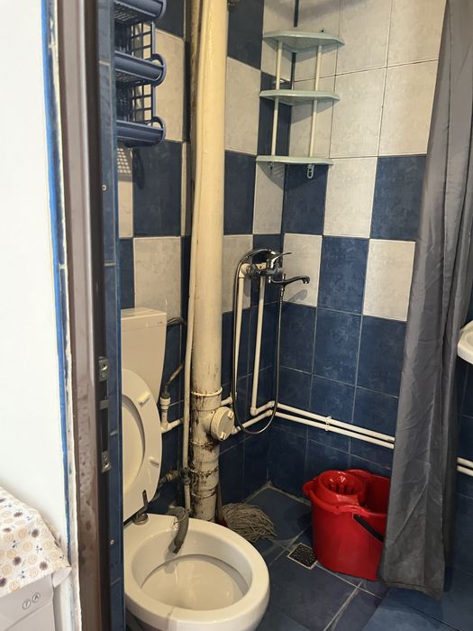 Inchiriez apartament cu o camera zona obor Braila