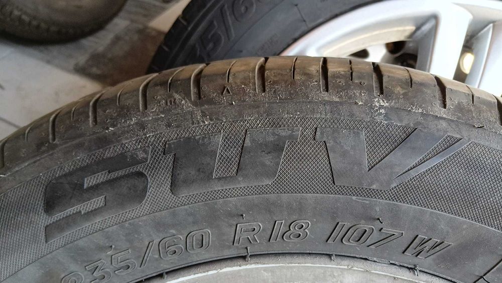 Vând  jante aliaj VOLVO, cu anvelope