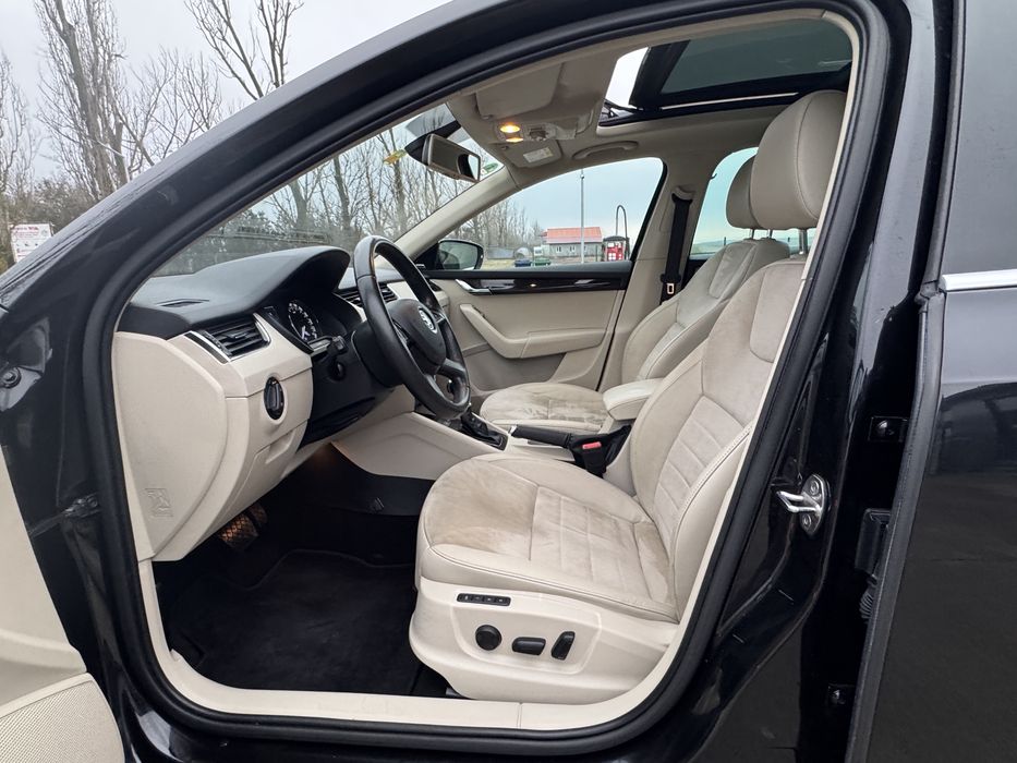 Skoda Octavia Automat/pano/xenon/led/keyless/piele/memorii/rate/garant