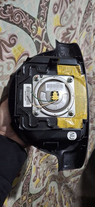 Аирбаг руля от Daewoo jentra lacetti состояние отличное.оригинал