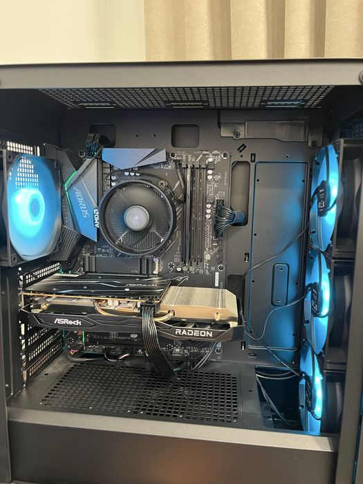 Gaming PC Ryzen 5 5600 + RX 6600 8GB + 32 GB DDR4 RAM CL16 с гаранция