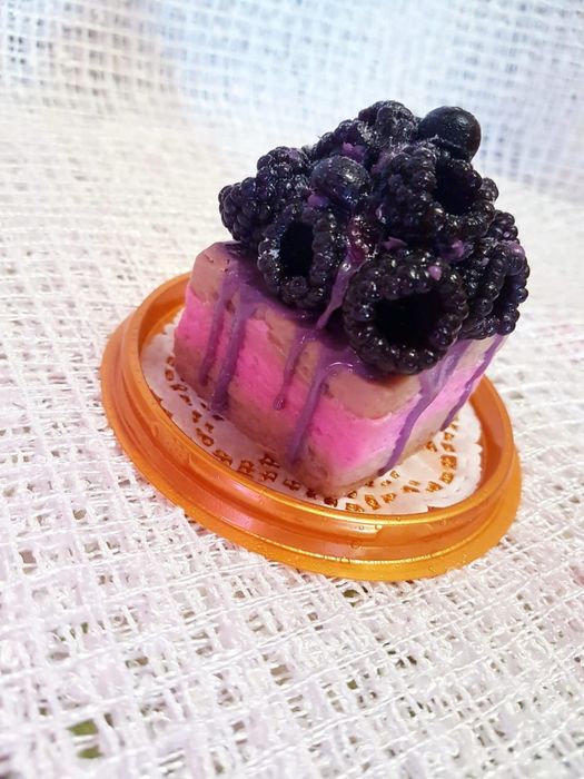 Подарки к празднику - мыльные сладости