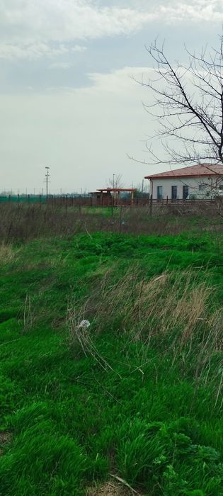 Ocazie vând Teren  1 Decembrie Copacen cu utilitatii