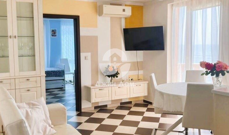 Продава се Тристаен апартамент в к.к. Елените - 105 кв.м за 1524 €/кв.м - Снимка #1
