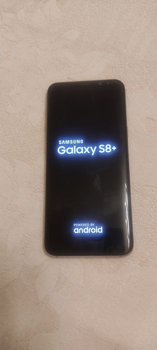 Samsung s8 plus в очень хорошем состоянии