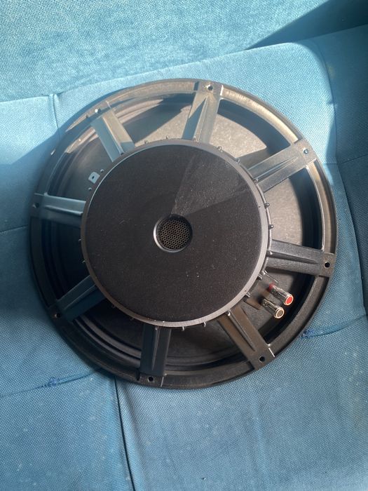 Динамик JBL  для буфер