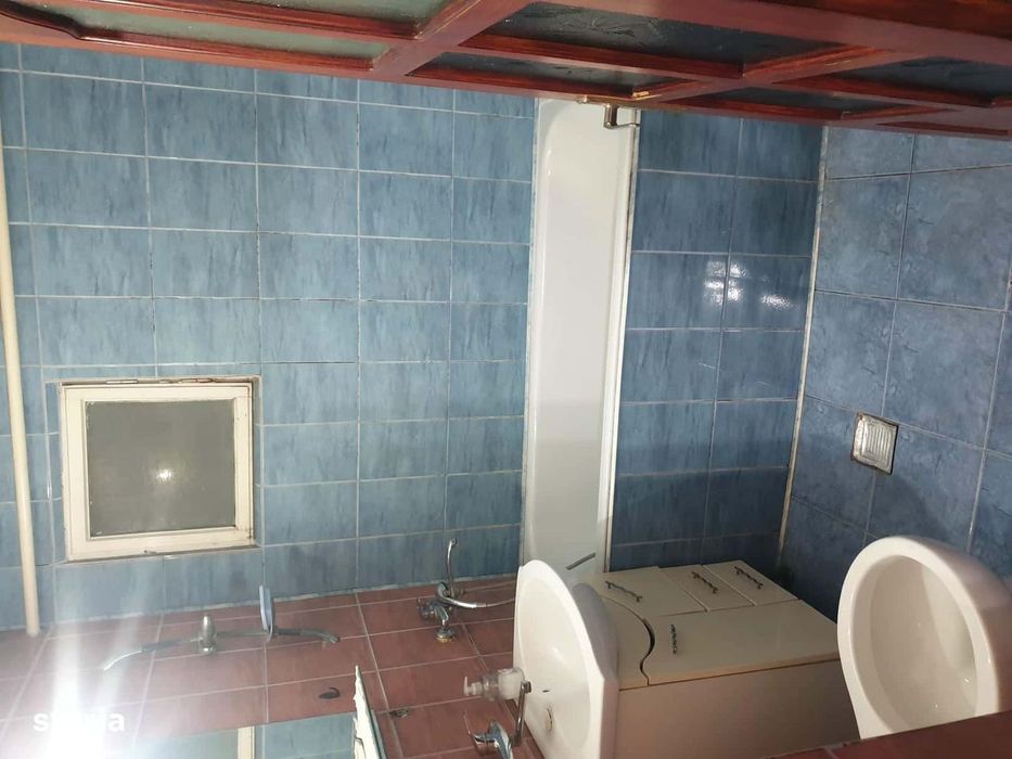 VADU Moldovei Suceava- Locuinta, Anexe, Magazin, Depozit si Teren