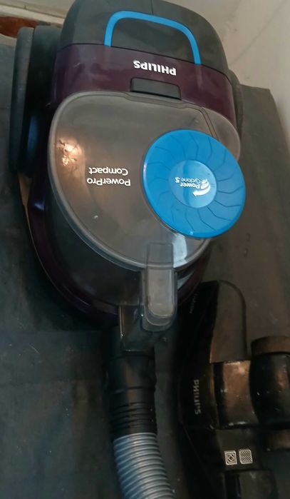 Прахосмукачка PHILIPS