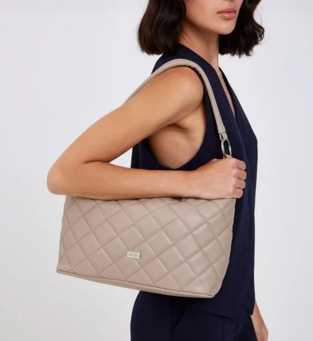 Сумка новая вместительная