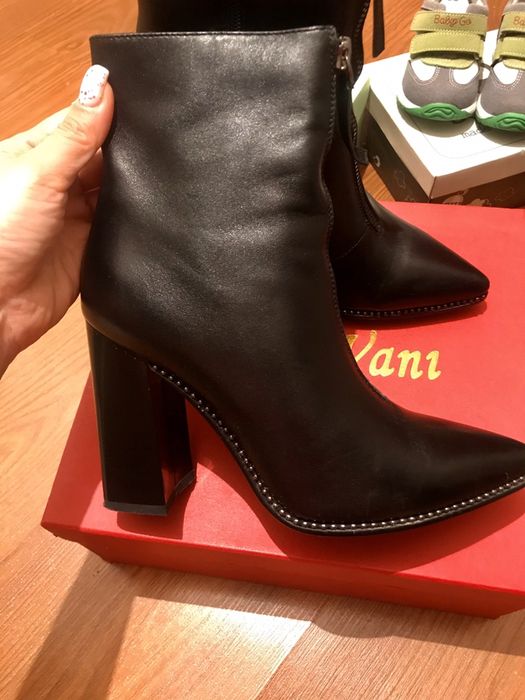 Продам ботильоны