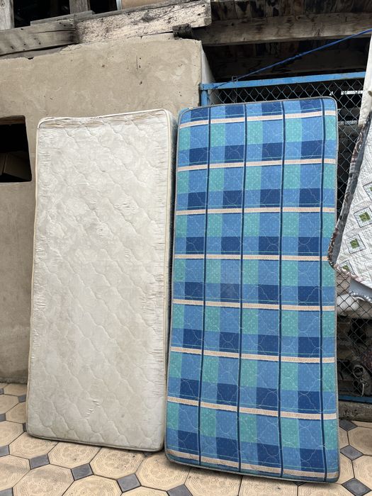 Продам деревянный кровать!