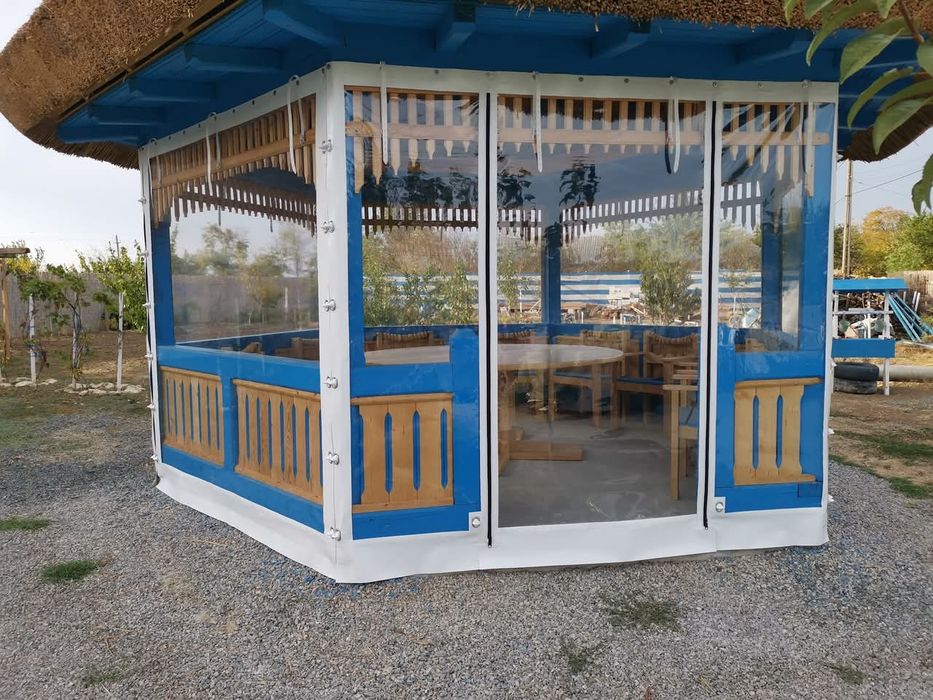 Închideri terase și foișoare