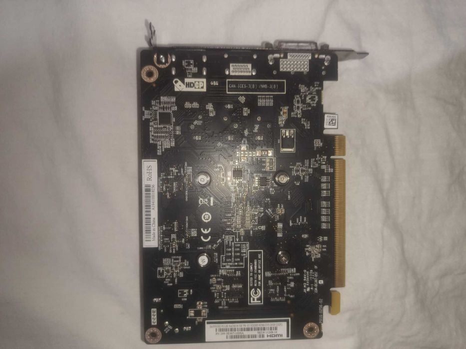 Placa Video rx 550 (ca noua) 2gb