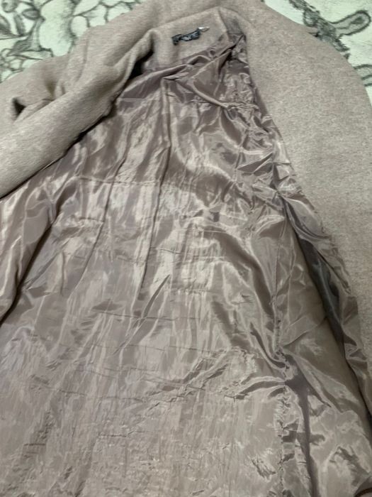 Пальто демисезонное 42 размер