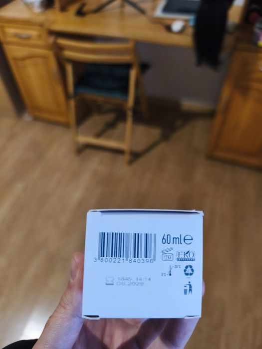 Крем Acne out hydro active хидратиращ крем за лице