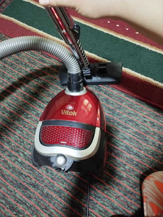 Pilesos VITEK VAC GUAGE пылесос срочно