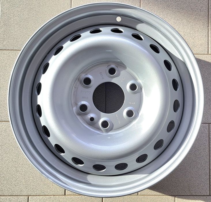 Janta Iveco Daily 2013 - 2026 Jante Oțel Originale  IVECO  Roți Simple